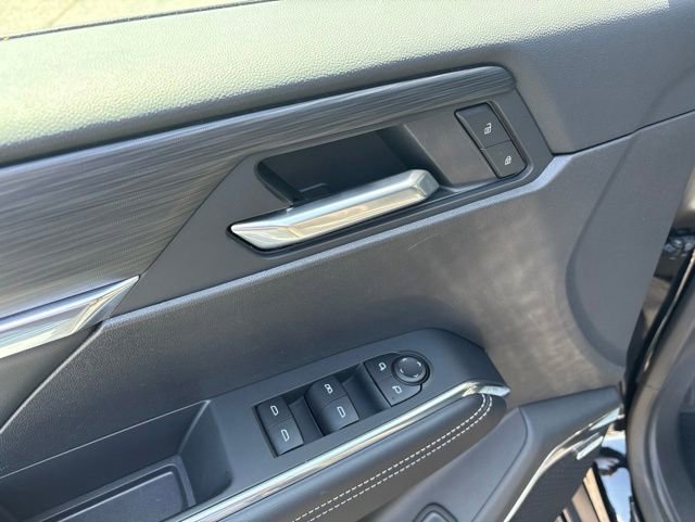 Used 2025 GMC Acadia Elevation FWD image 22