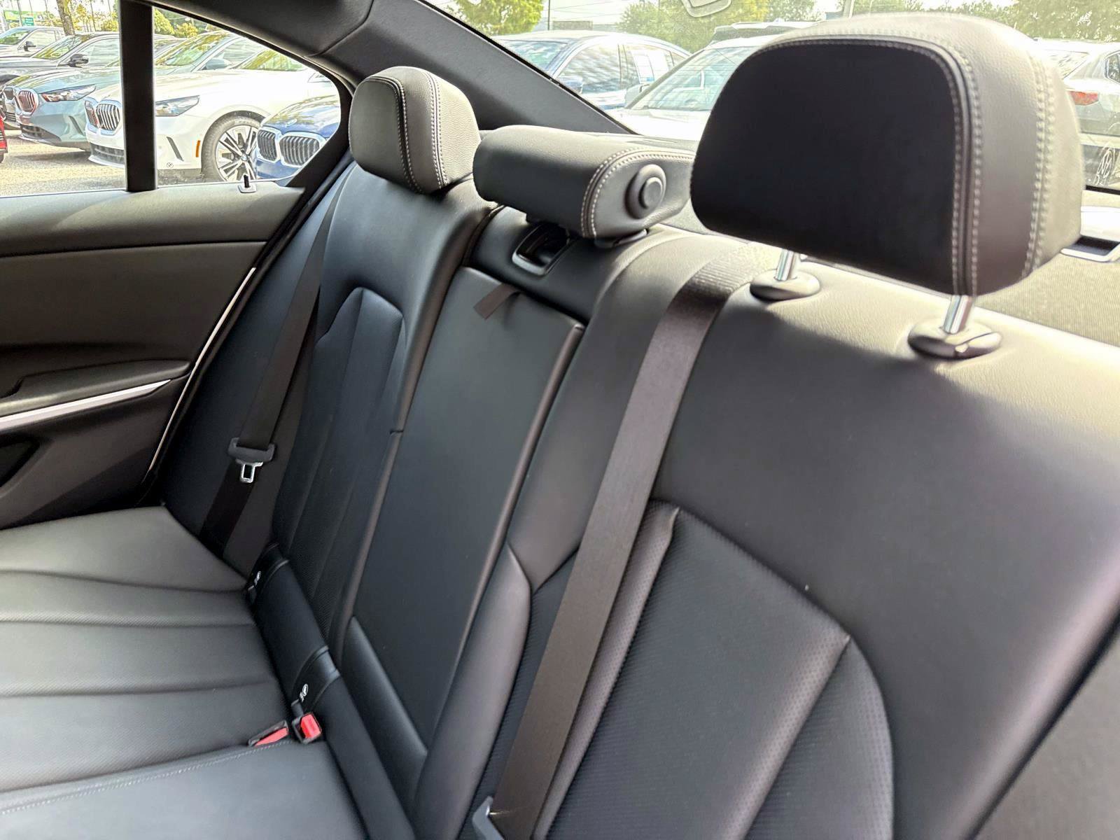 Certified 2024 BMW 330i Sedan w/ Convenience Package RWD image 13