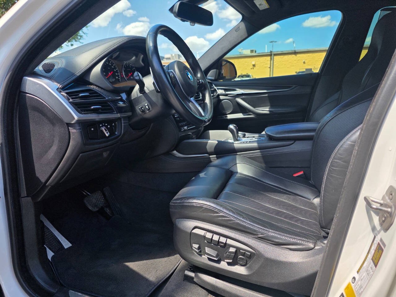 Used 2017 BMW X6 M AWD/4WD image 14