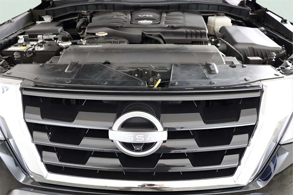 Used 2024 Nissan Armada Platinum w/ Captain's Chairs Package image 40