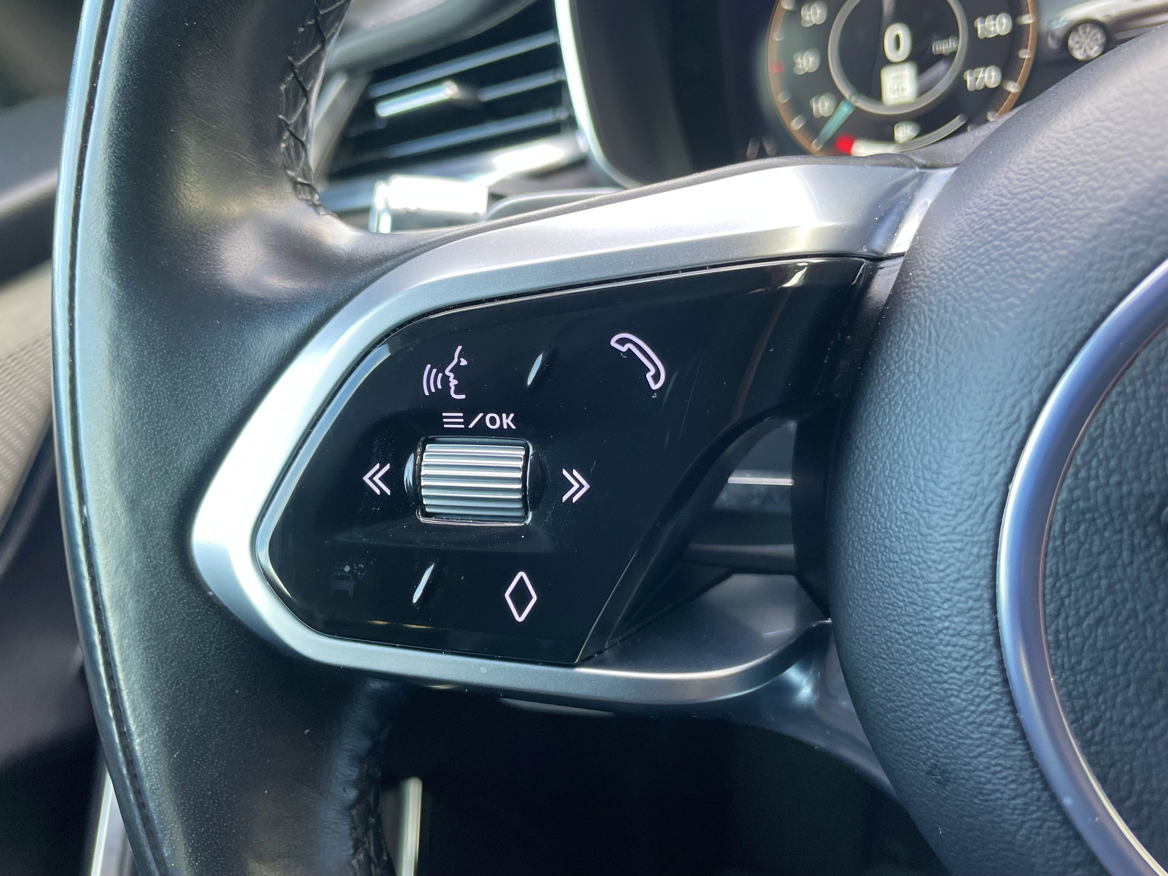 Used 2021 Jaguar F-PACE S image 23