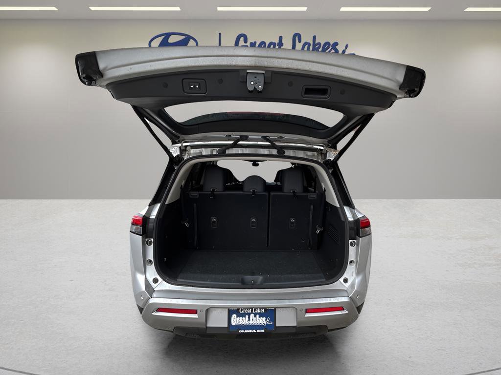 Used 2022 Nissan Pathfinder SL image 10