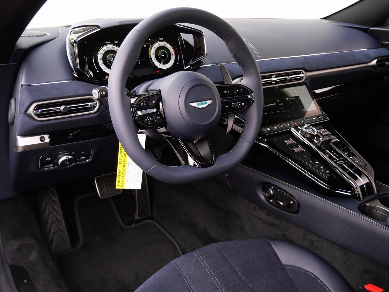 New 2026 Aston Martin V8 Vantage Coupe image 3