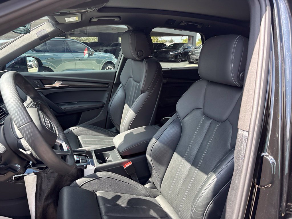 Used 2025 Audi SQ5 Premium Plus AWD/4WD image 15