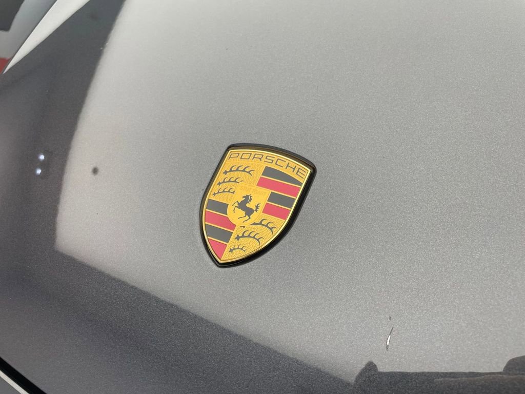 Used 2024 Porsche Taycan 4 Cross Turismo image 25