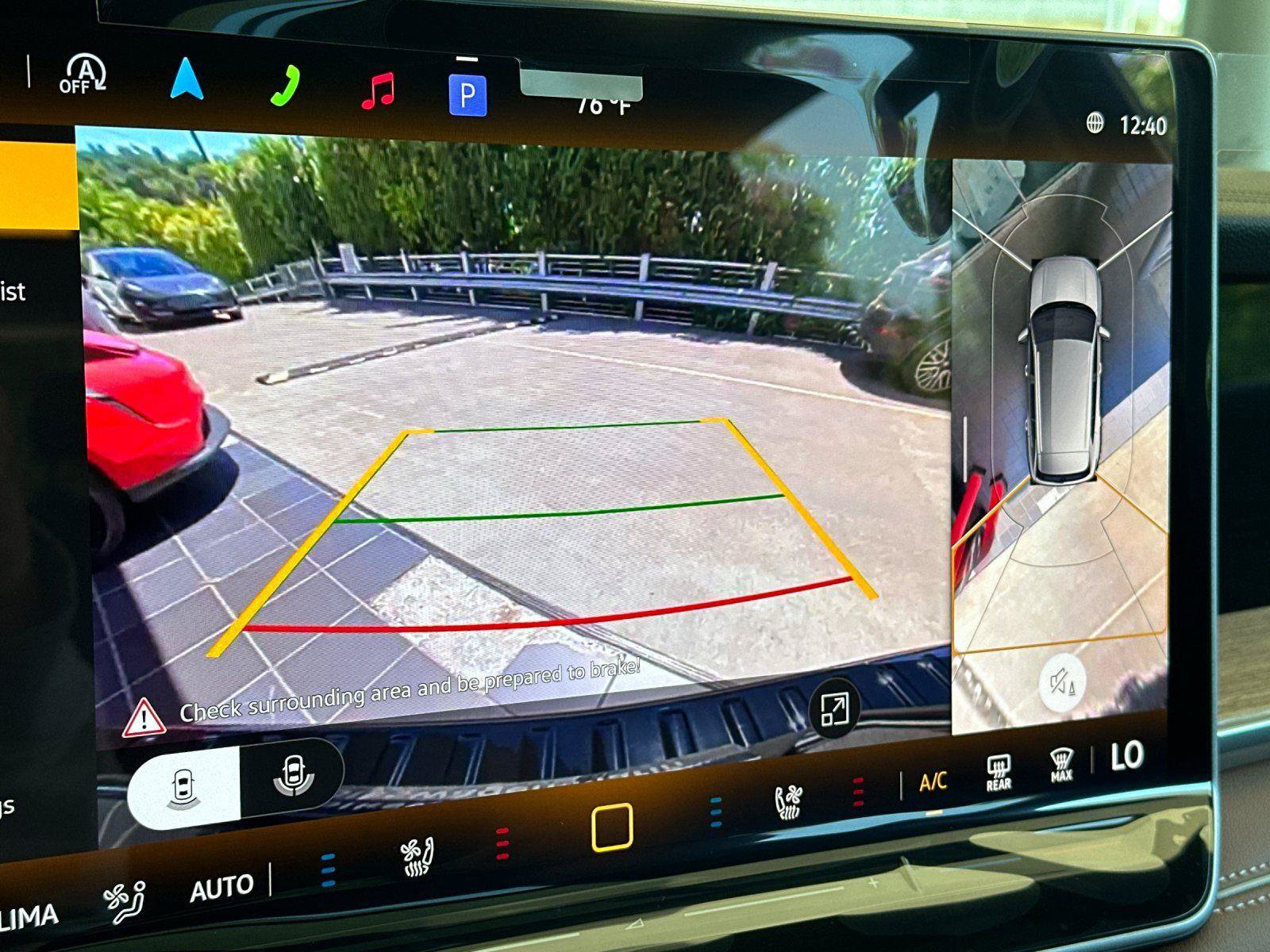New 2026 Volkswagen Tiguan SEL R-Line AWD/4WD image 19