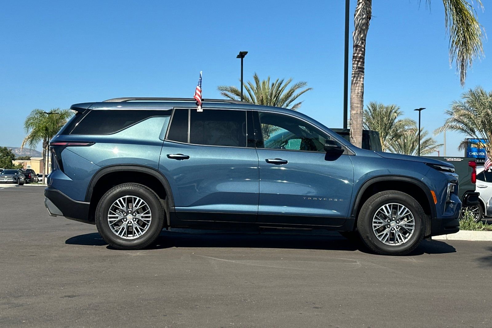 Certified 2025 Chevrolet Traverse LT w/ LPO, Floor Liner Package image 3