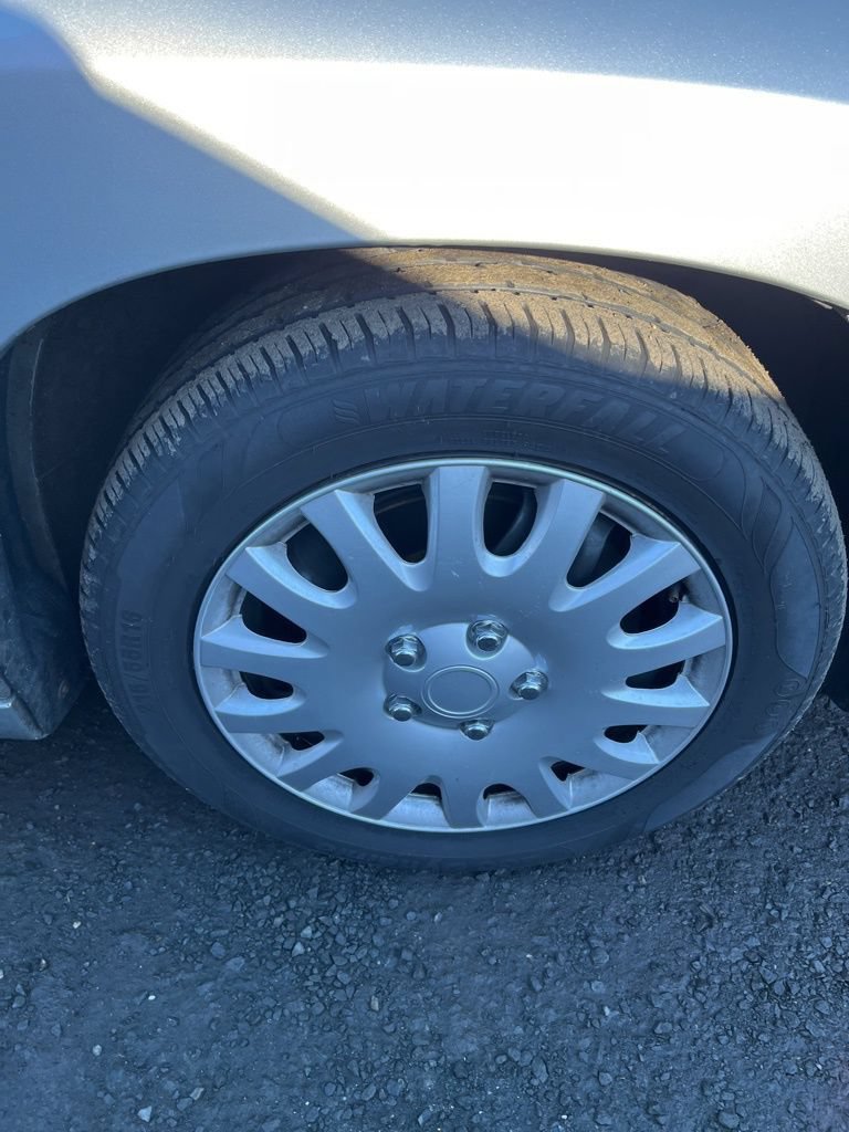 Used 2008 Chevrolet HHR LT FWD image 13
