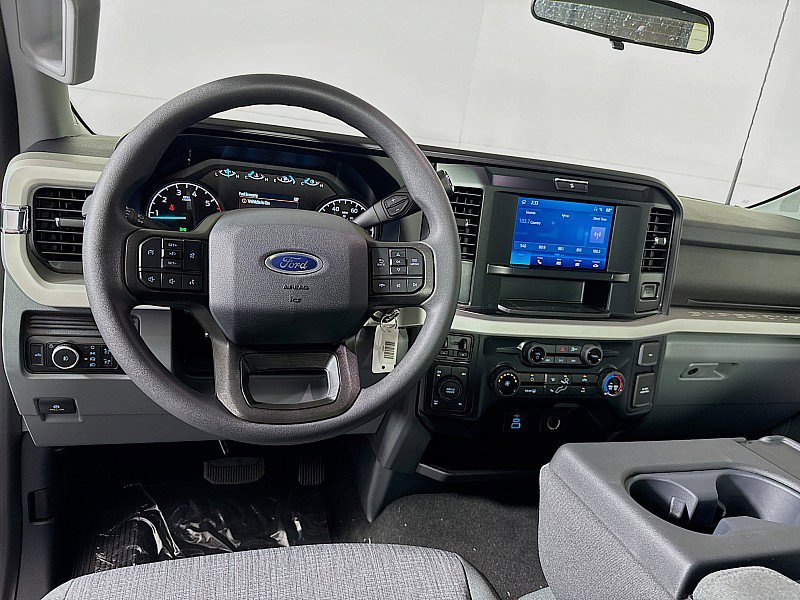 New 2026 Ford F350 XLT image 20