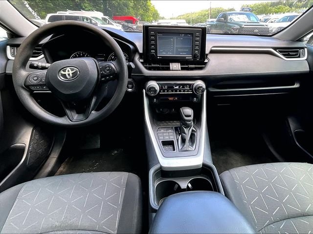 Used 2020 Toyota RAV4 XLE w/ Convenience Package AWD/4WD image 16