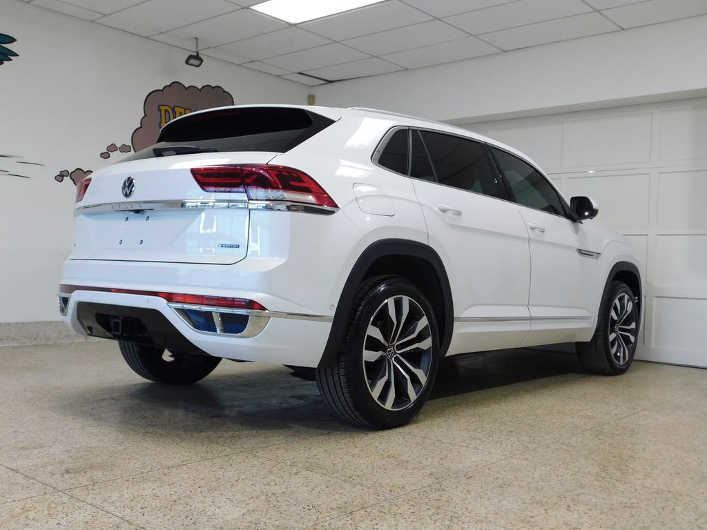 Used 2023 Volkswagen Atlas Cross Sport SEL Premium R-Line image 4