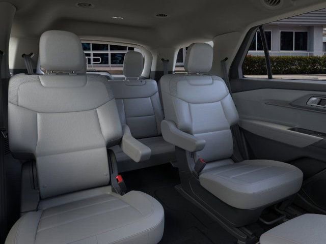 New 2026 Ford Explorer Active w/ Active Comfort Package image 11