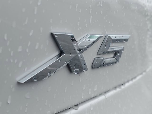 Used 2025 BMW X5 xDrive40i w/ Climate Comfort Package image 7