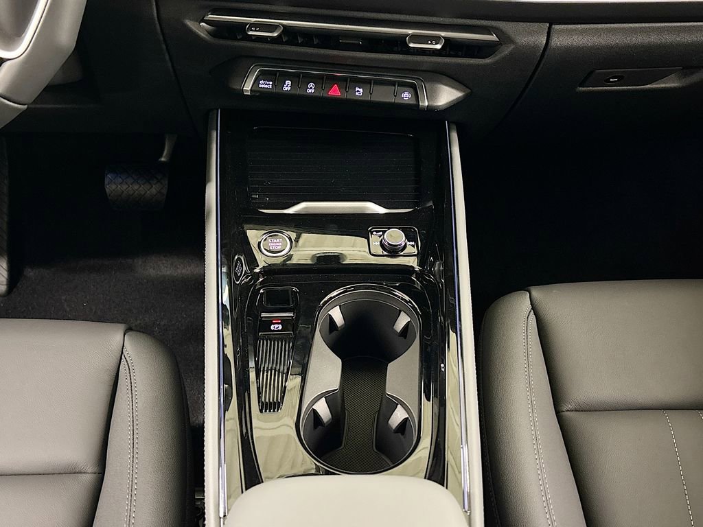 New 2026 Audi Q3 quattro 2.0T image 13