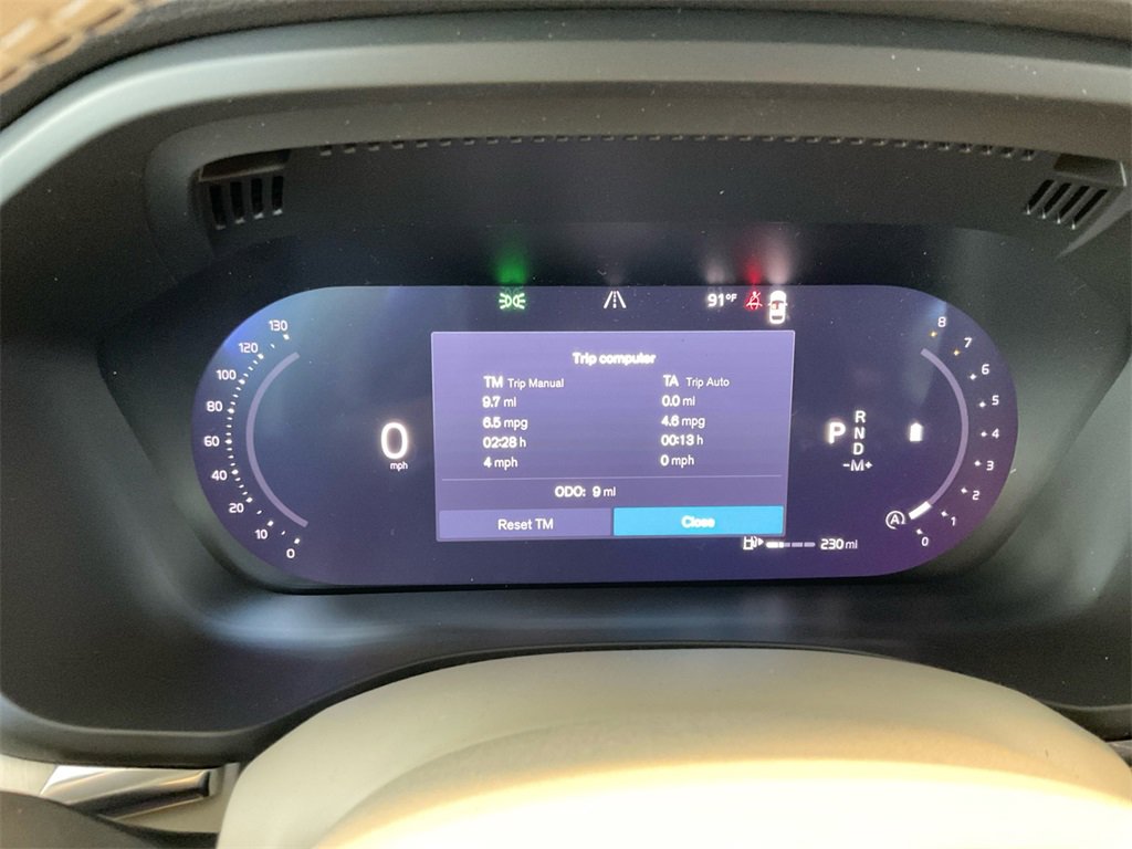 New 2026 Volvo XC60 B5 Ultra w/ Protection Package Premier image 21