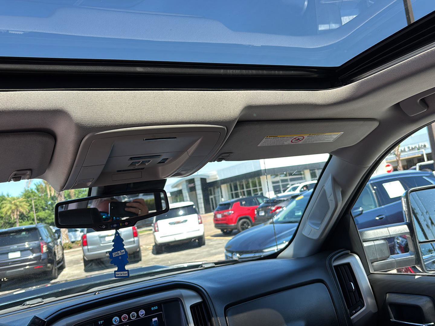 Used 2019 GMC Sierra 2500 Denali w/ Duramax Plus Package AWD/4WD image 16