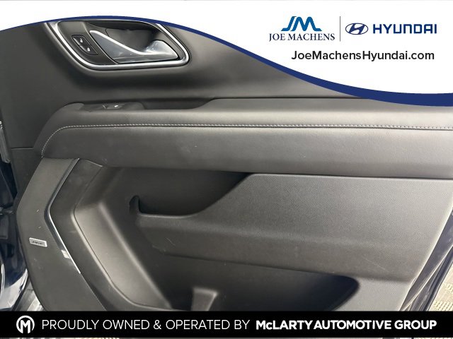 Used 2023 Chevrolet Suburban LT w/ LT Signature Plus Package image 27