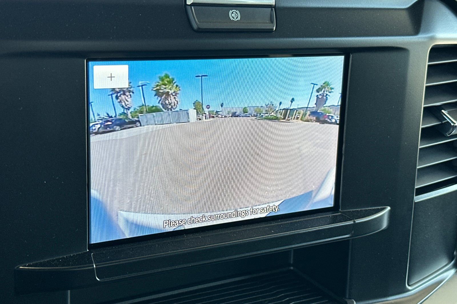 New 2025 Ford F350 XL w/ XL Chrome Package image 17