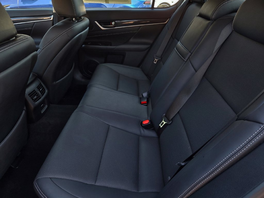 Used 2016 Lexus GS 200t w/ Premium Package RWD image 13