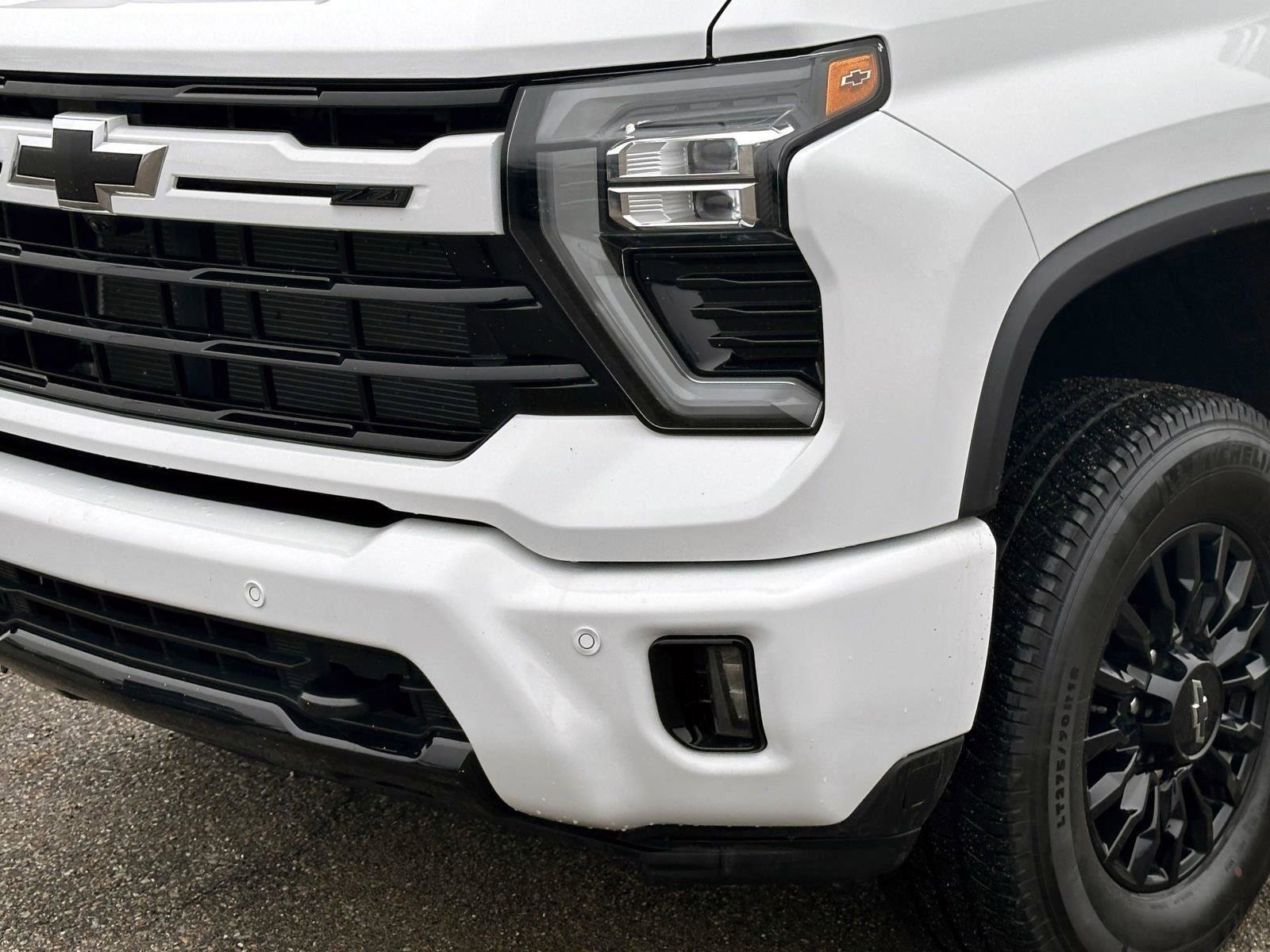 Certified 2024 Chevrolet Silverado 2500 LTZ w/ LTZ Plus Package image 7
