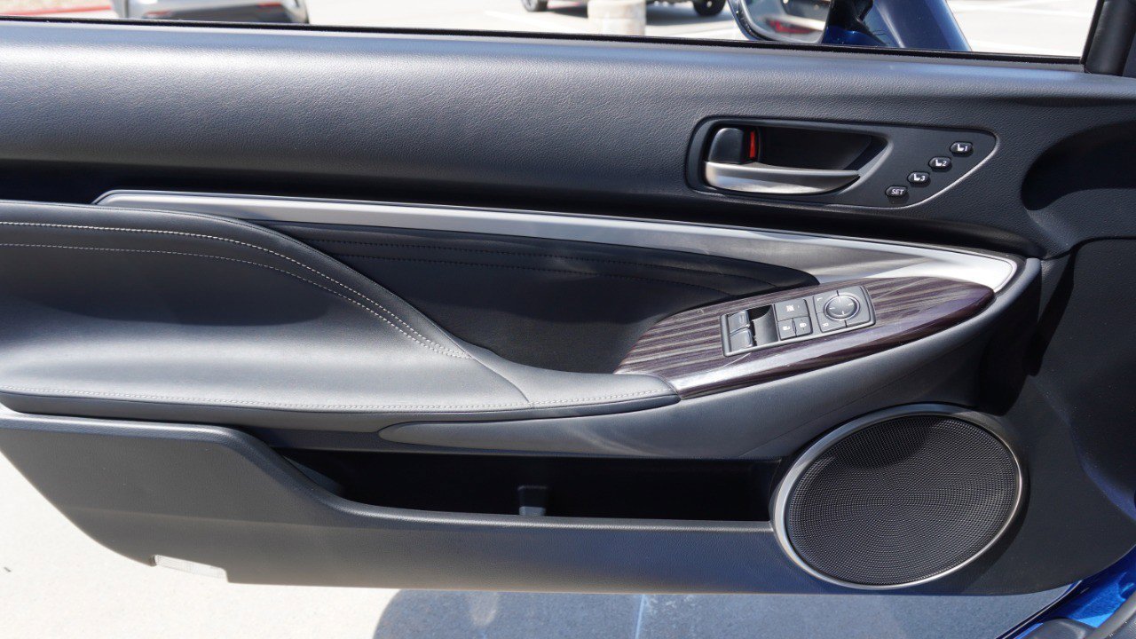 Used 2019 Lexus RC 350 w/ Premium Package image 22