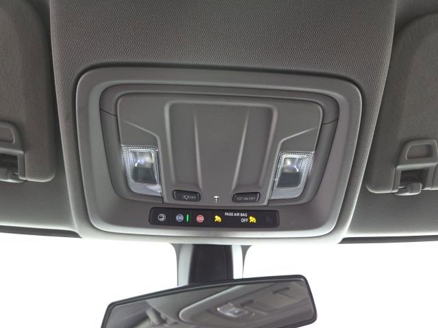 Used 2020 Chevrolet Silverado 1500 Custom w/ Custom Value Package image 60