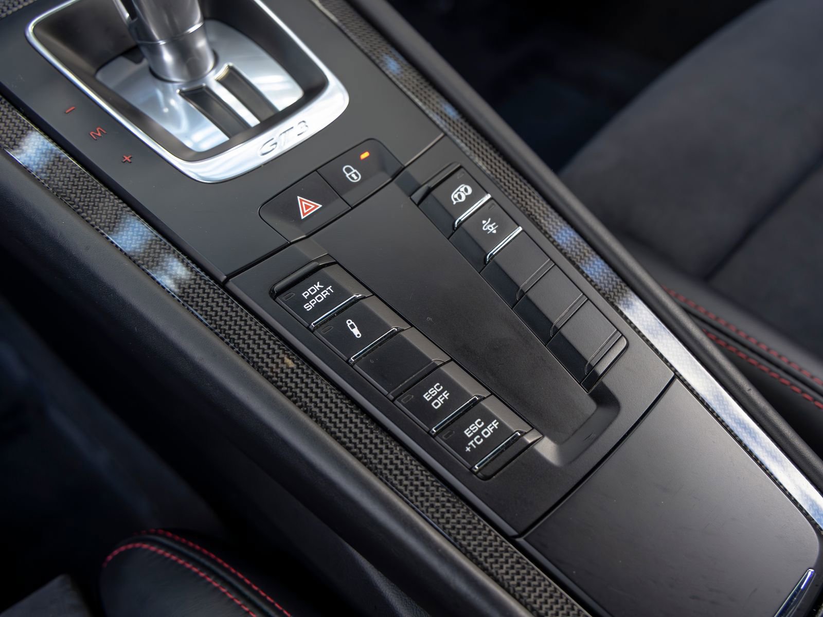 Certified 2018 Porsche 911 GT3 RWD image 42