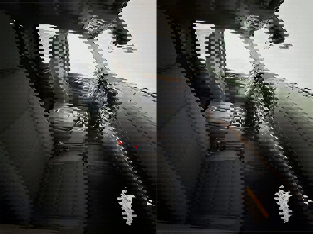 New 2026 GMC Sierra 1500 SLE w/ Preferred Package image 21