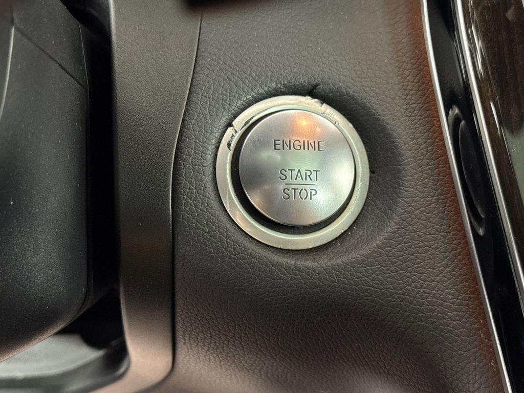 Used 2017 Mercedes-Benz GLC 300 image 18