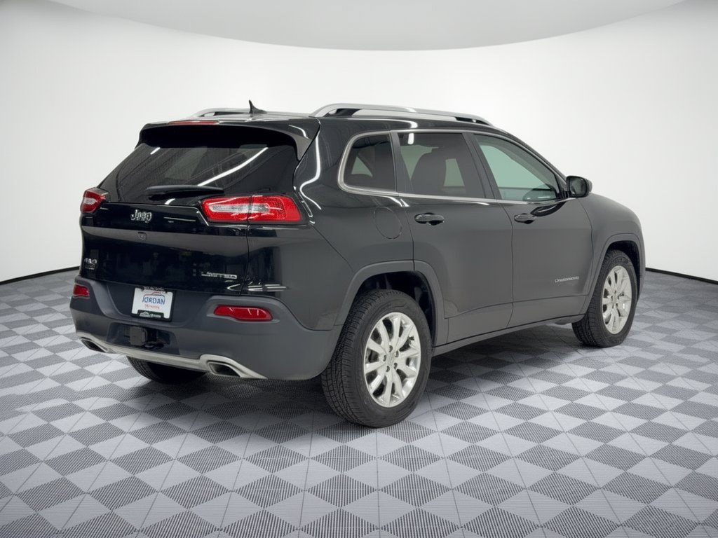 Used 2015 Jeep Cherokee Limited w/ Trailer Tow Group AWD/4WD image 9