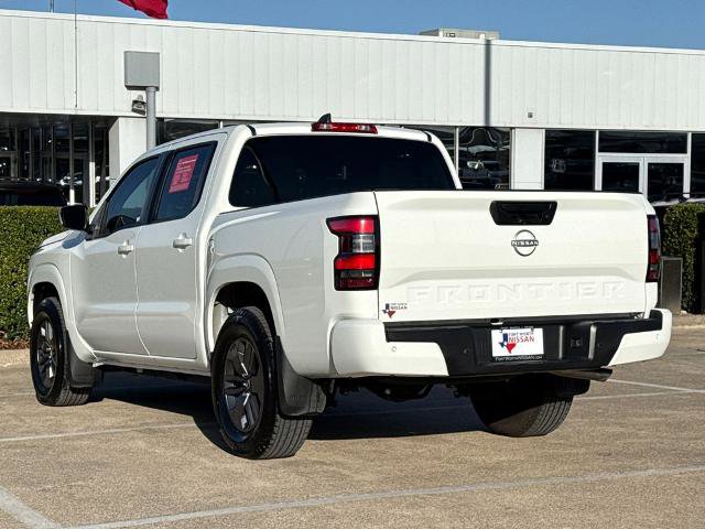 Certified 2025 Nissan Frontier SV image 6