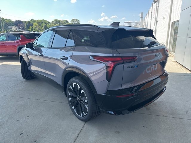 New 2025 Chevrolet Blazer EV RS image 11