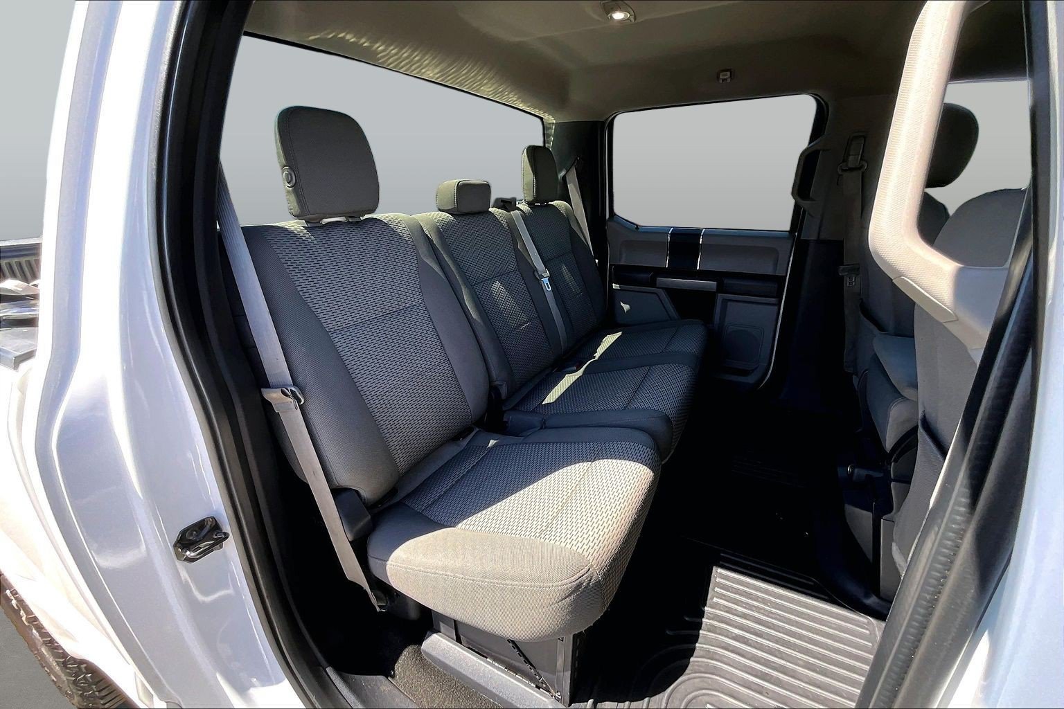 Used 2017 Ford F250 XLT AWD/4WD image 25
