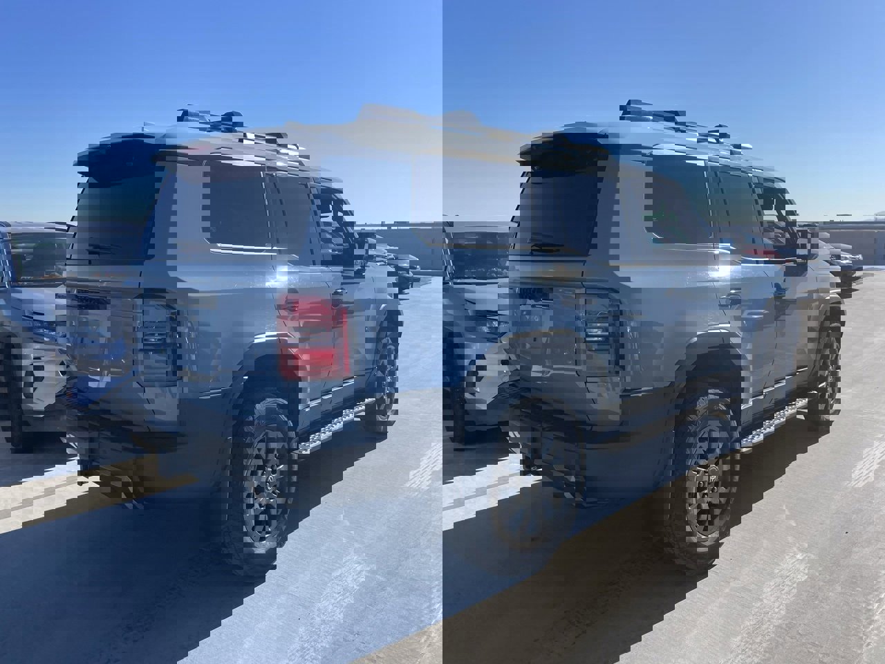 Used 2024 Toyota Land Cruiser image 2