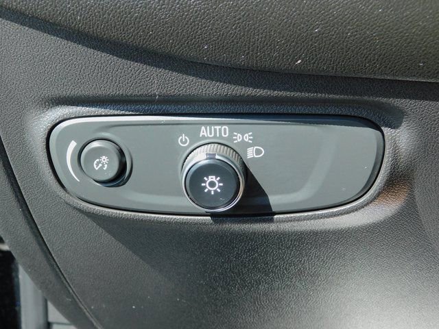 Used 2022 Chevrolet Equinox LT image 31