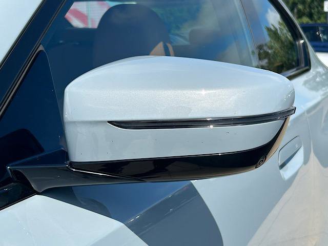 Certified 2024 BMW 230i xDrive Coupe image 4