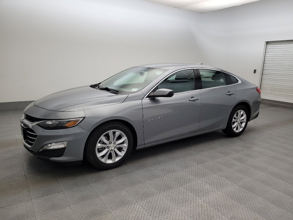 Used 2024 Chevrolet Malibu LT FWD image 2