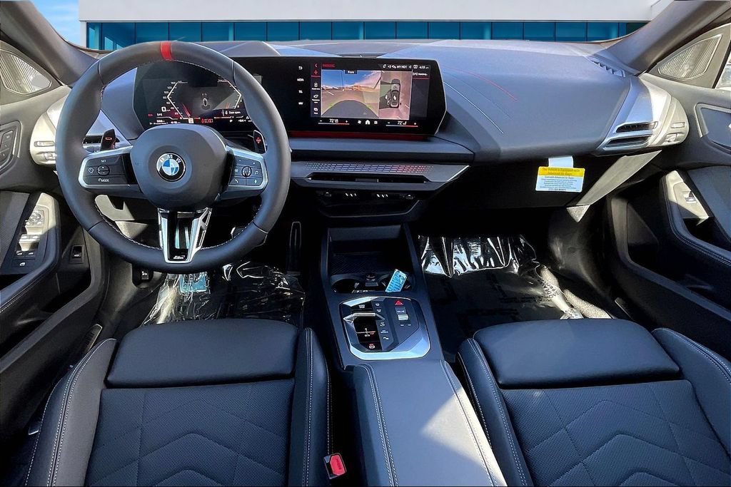 Used 2026 BMW M235i xDrive w/ Technology Package AWD/4WD image 5