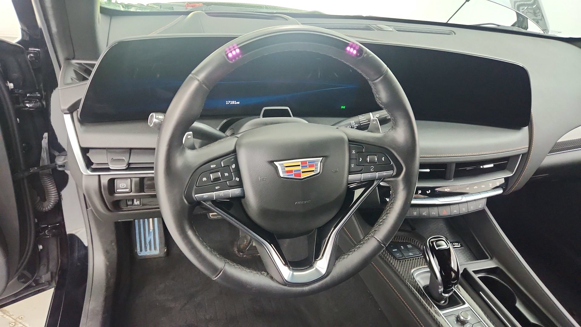 Certified 2025 Cadillac CT5 Sport w/ Technology Package AWD/4WD image 18