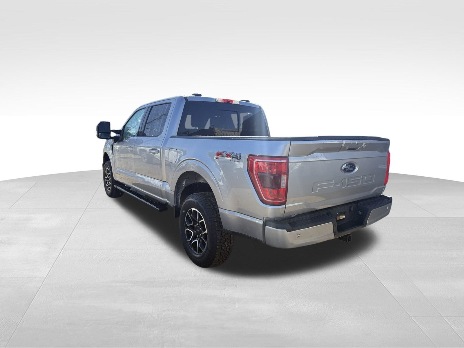 Used 2023 Ford F150 XLT w/ Equipment Group 302A High AWD/4WD image 5