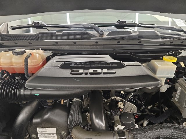 Used 2020 RAM 1500 Laramie w/ Sport Appearance Package RWD image 39
