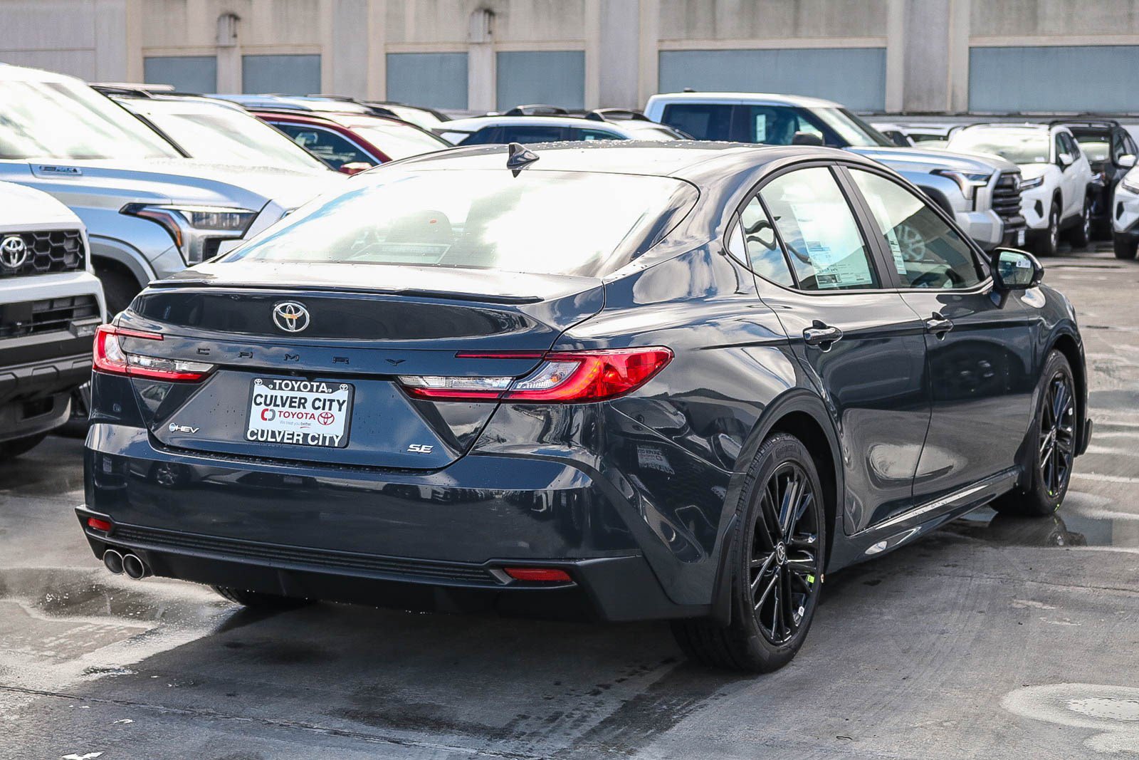 New 2026 Toyota Camry SE FWD image 7