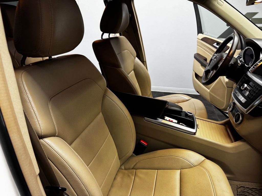 Used 2015 Mercedes-Benz ML 350 4MATIC image 53