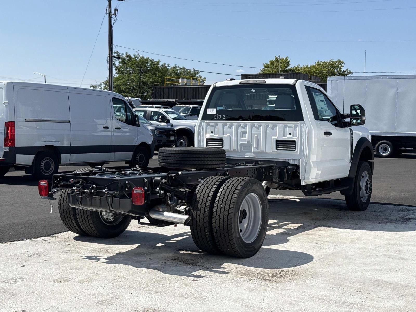New 2026 Ford F600 4x4 Regular Cab Super Duty w/ XL Chrome Package image 3