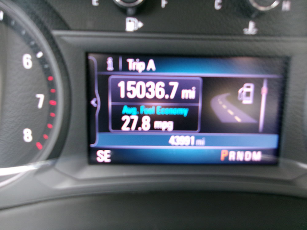 Used 2020 Buick Encore Sport Touring w/ Safety Package AWD/4WD image 17