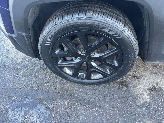 Used 2018 Jeep Renegade Altitude w/ Advanced Technology Group image 43