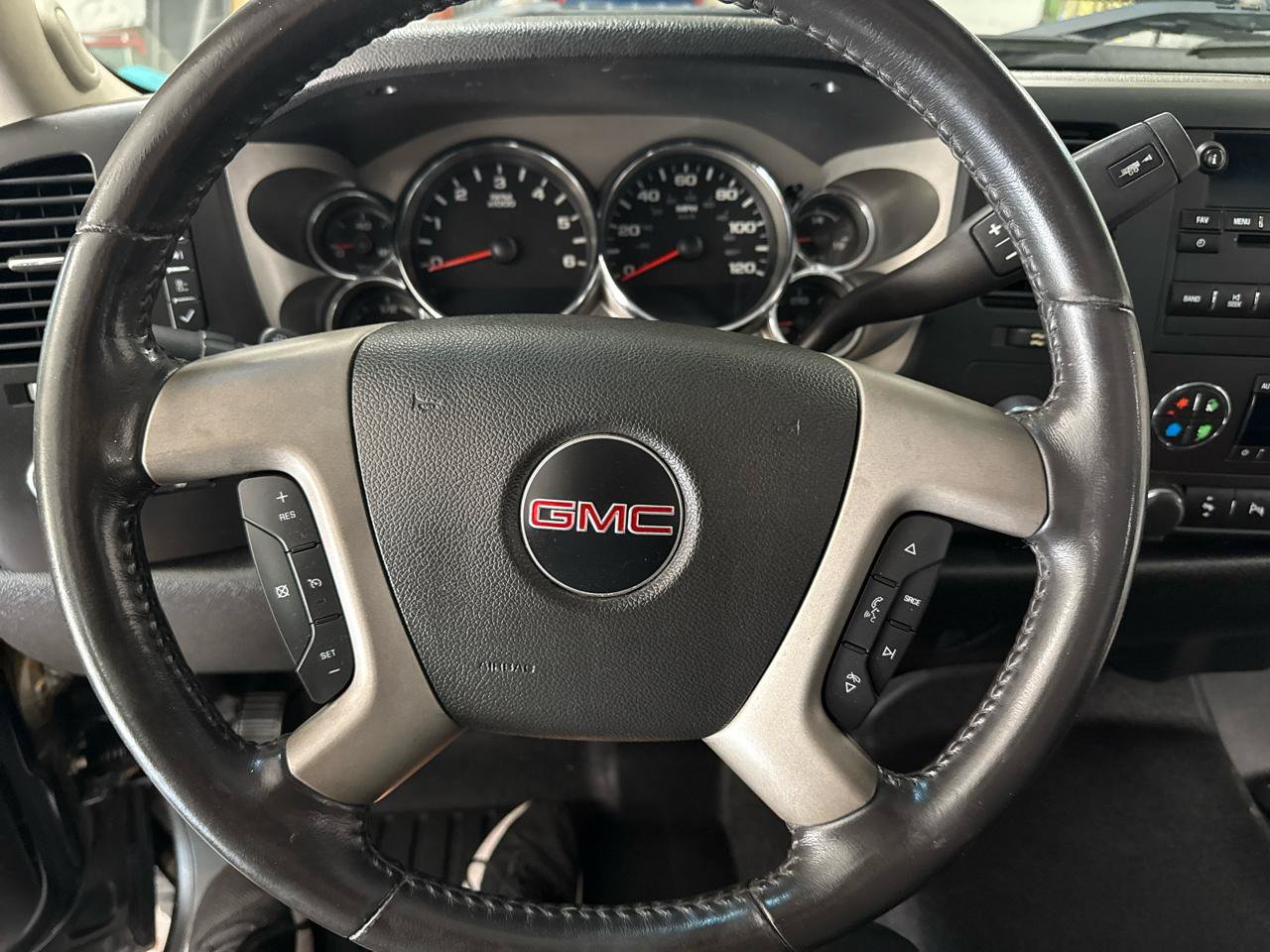 Used 2012 GMC Sierra 1500 SLE w/ Texas Edition AWD/4WD image 12