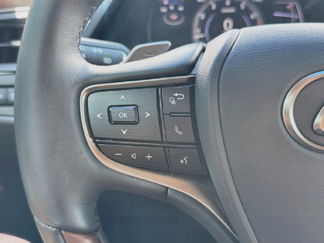 Used 2025 Lexus ES 350 w/ Technology Package FWD image 37