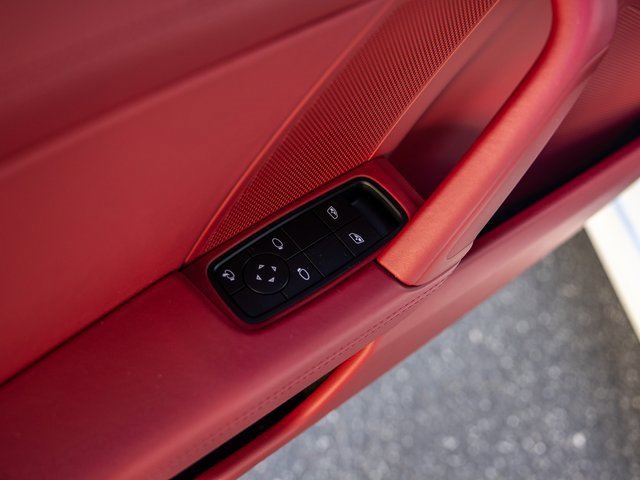 Used 2022 Porsche 911 Carrera S image 36