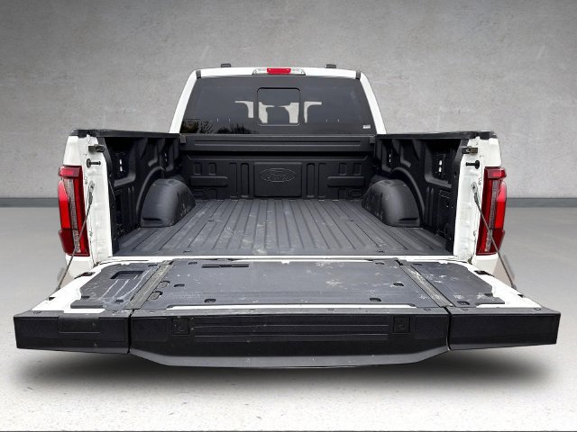 Used 2025 Ford F150 Lariat w/ Equipment Group 502A High AWD/4WD image 11